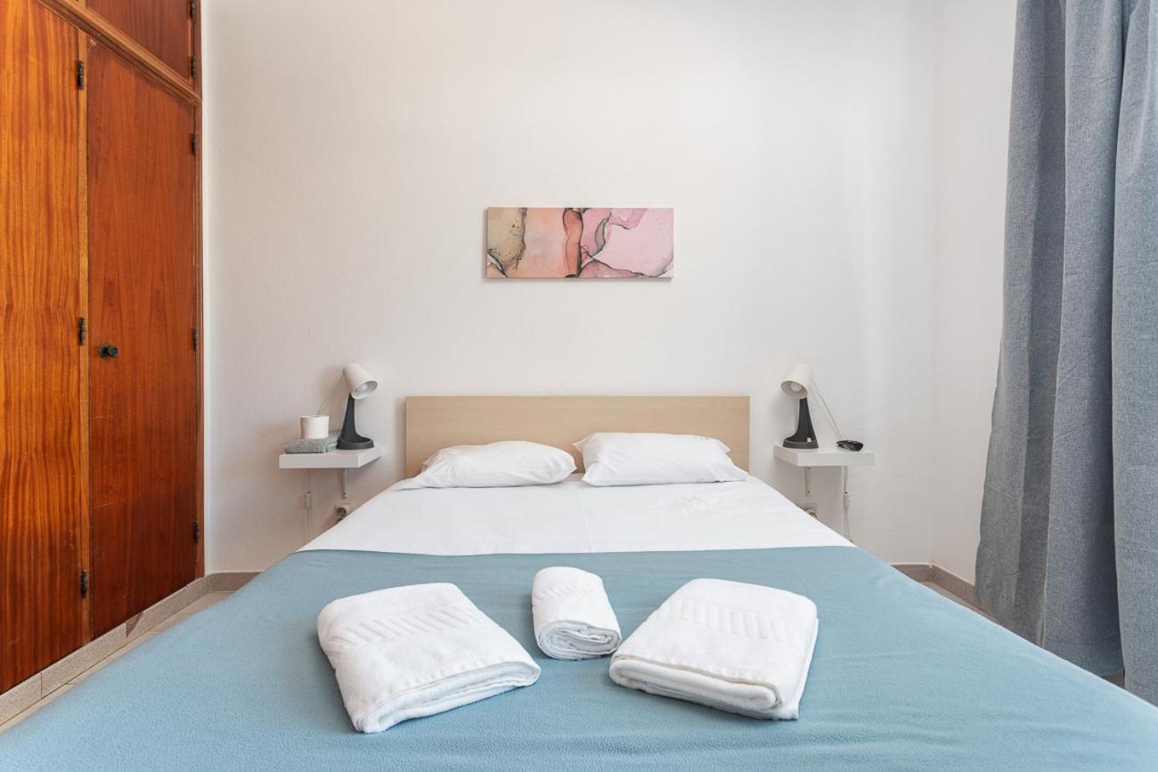 Blife Marya Private Rooms - Airport Stay Faro Luaran gambar