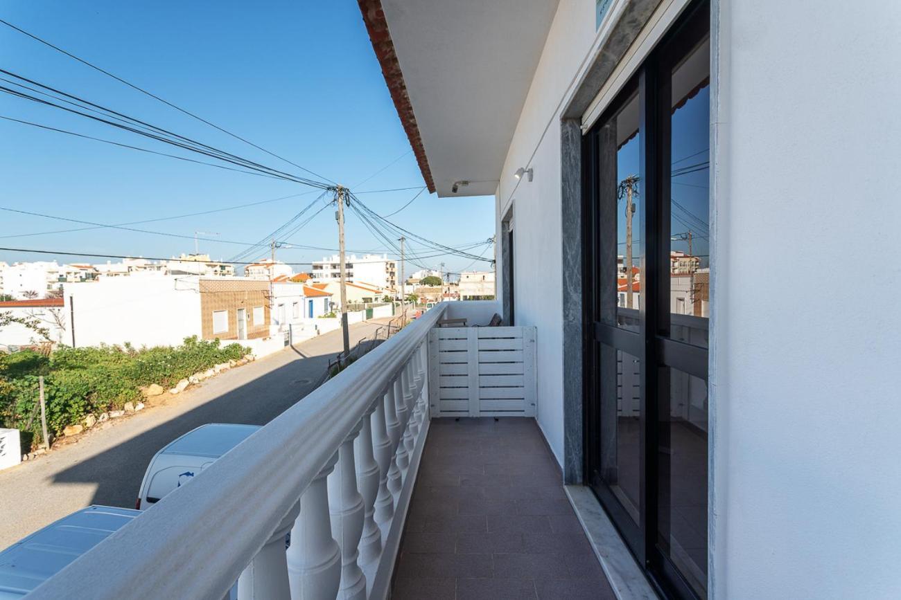 Blife Marya Private Rooms - Airport Stay Faro Luaran gambar
