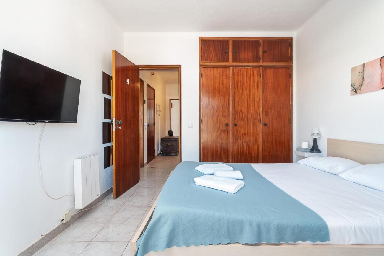 Blife Marya Private Rooms - Airport Stay Faro Luaran gambar