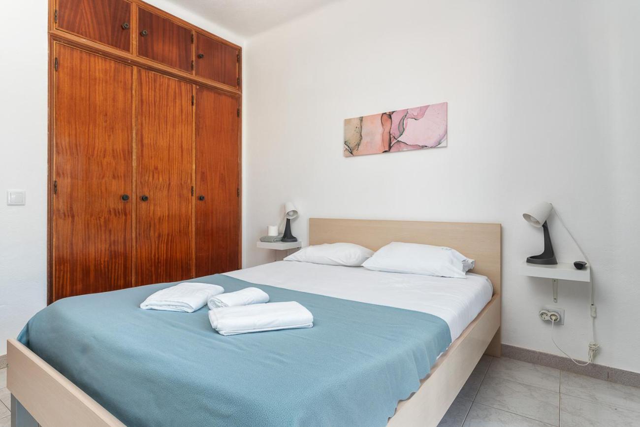 Blife Marya Private Rooms - Airport Stay Faro Luaran gambar