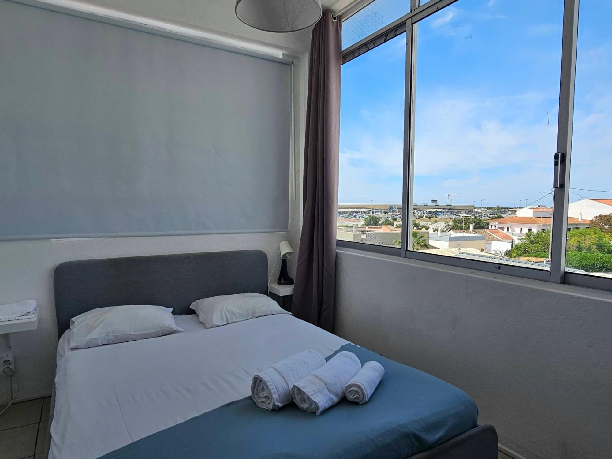 Blife Marya Private Rooms - Airport Stay Faro Bilik gambar