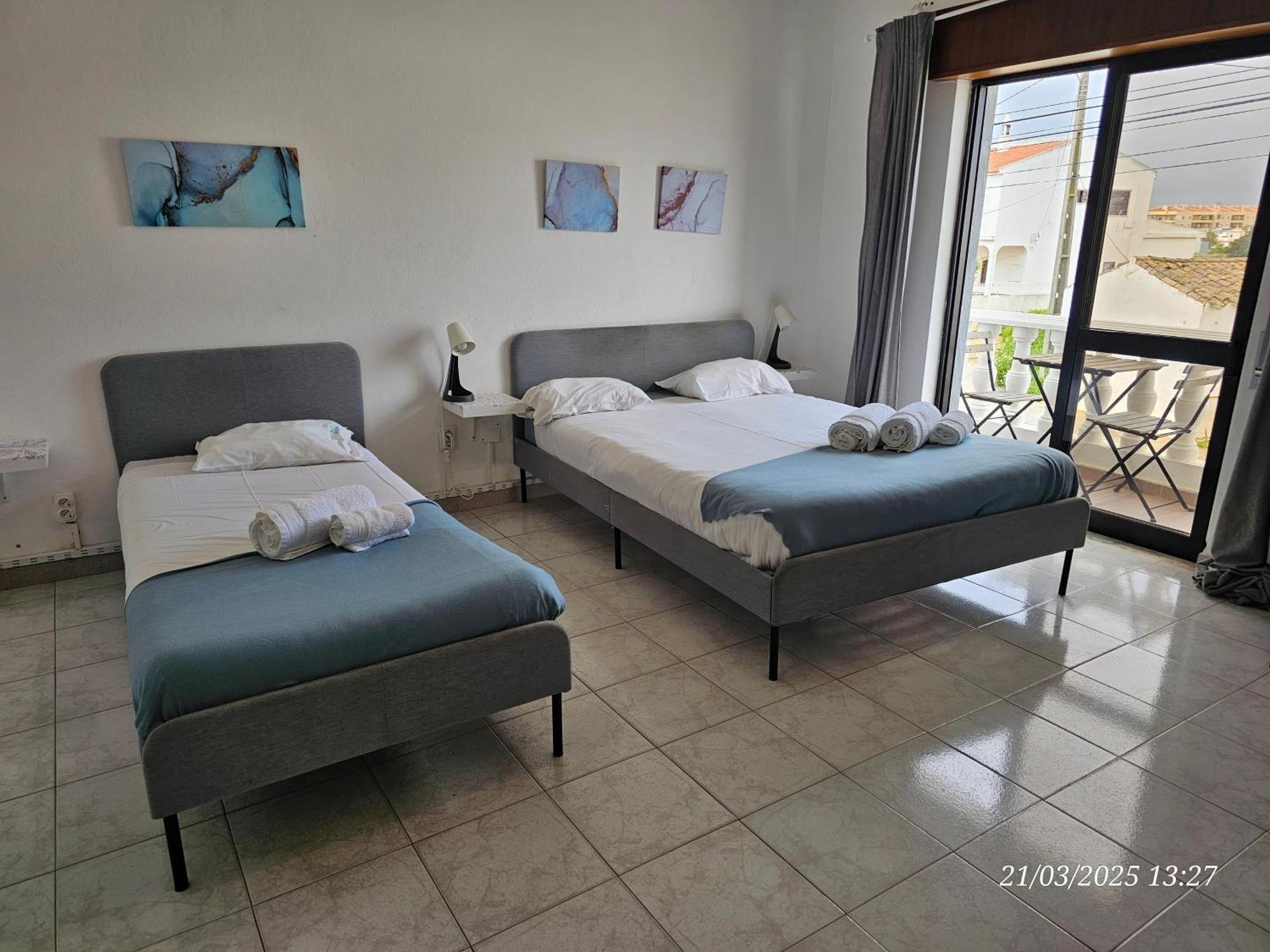 Blife Marya Private Rooms - Airport Stay Faro Bilik gambar