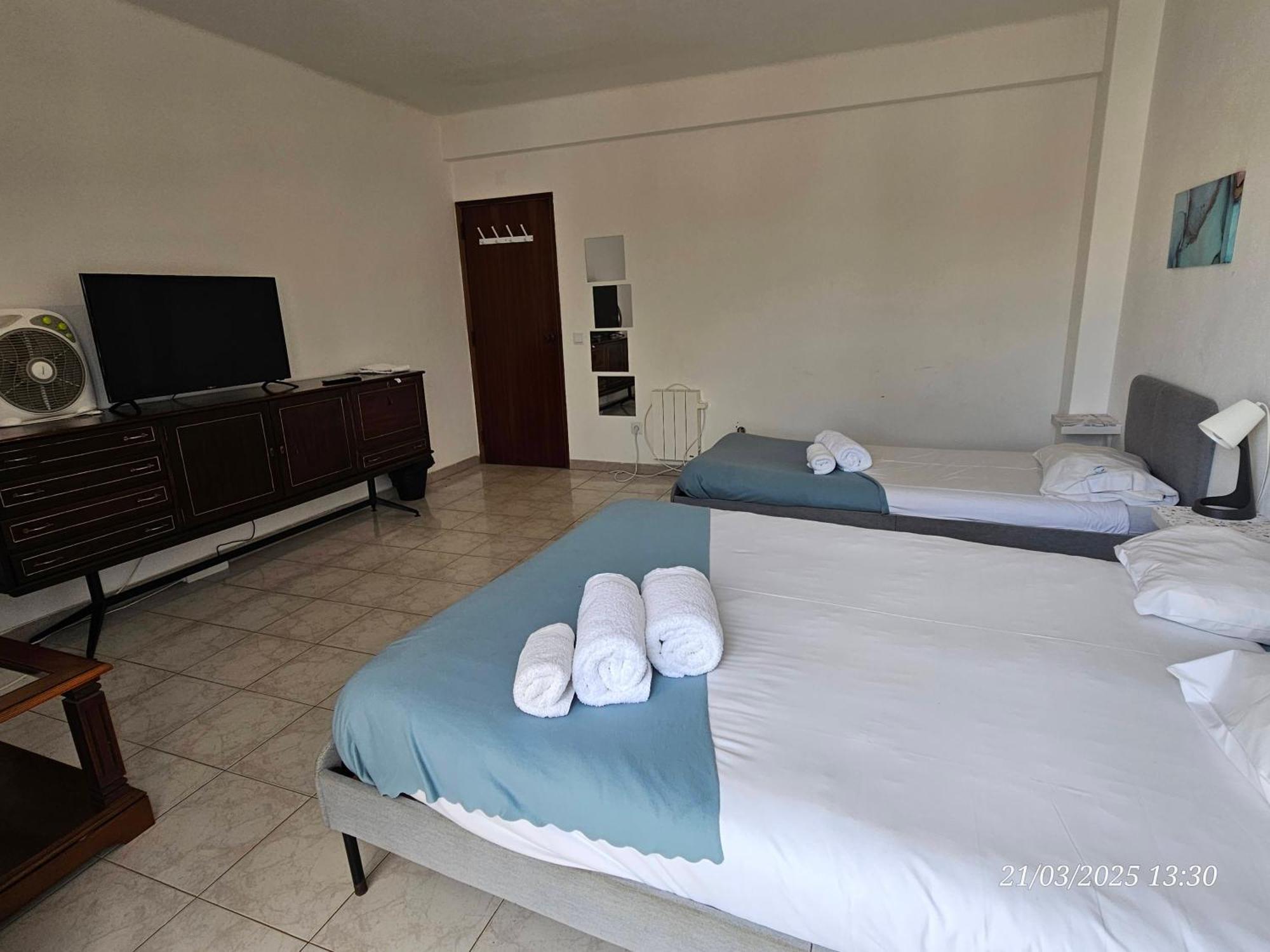 Blife Marya Private Rooms - Airport Stay Faro Bilik gambar