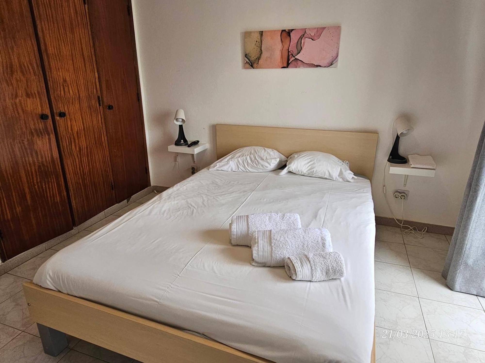 Blife Marya Private Rooms - Airport Stay Faro Bilik gambar